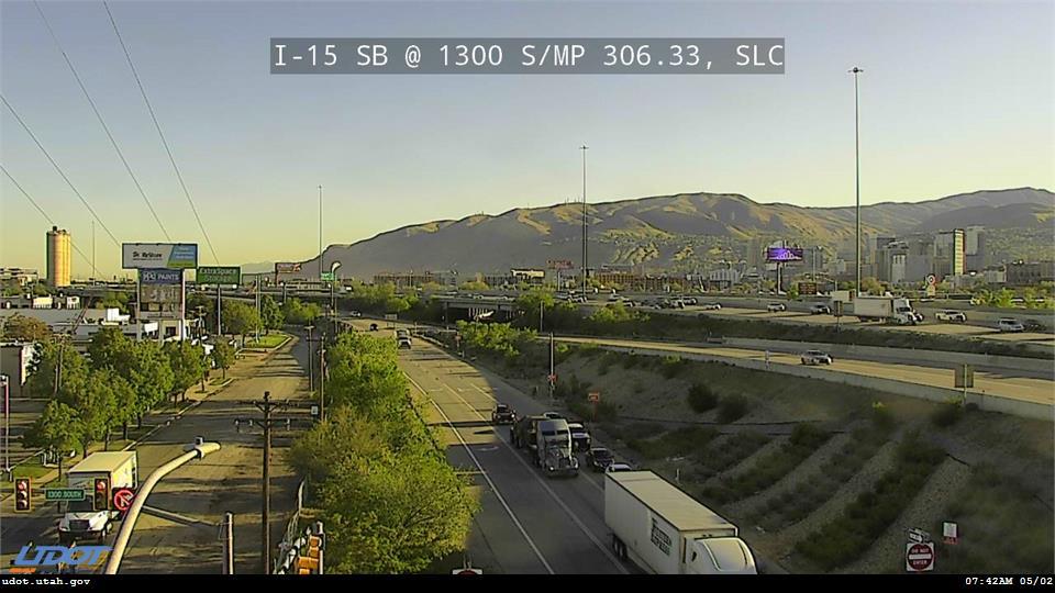 Traffic Cam I-15 SB @ 1300 S MP 306.33 SLC