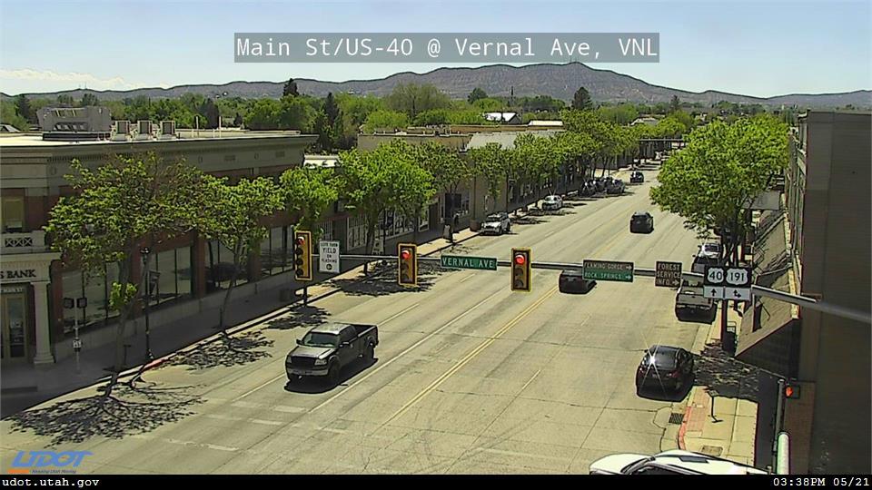 Traffic Cam Main St US 40 @ Vernal Ave US 191 MP 144.3 VNL