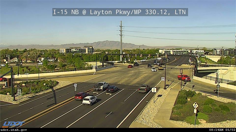 Traffic Cam I-15 NB @ Layton Pkwy SR 126 MP 330.12 LTN