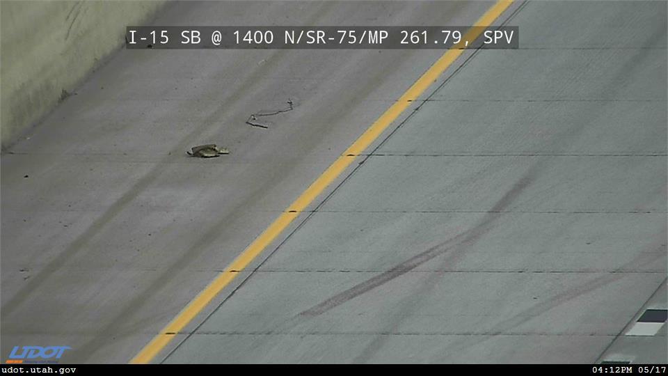 Traffic Cam I-15 SB @ 1400 N SR 75 MP 261.79 SPV