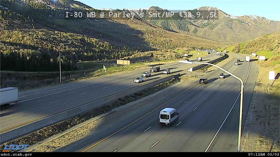 Traffic Cam I-80 WB @ Parleys Summit MP 138.9 SL