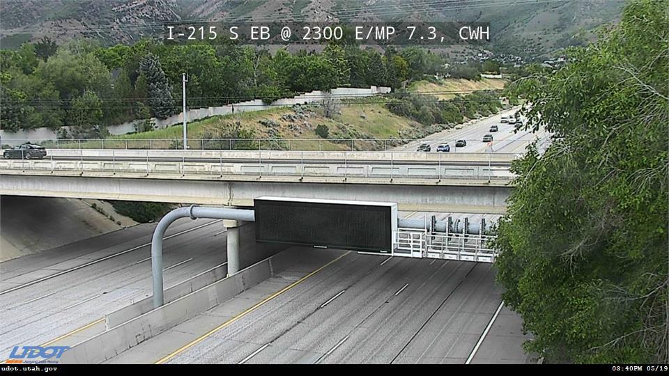Traffic Cam I-215 S EB @ 2300 E MP 7.3 CWH