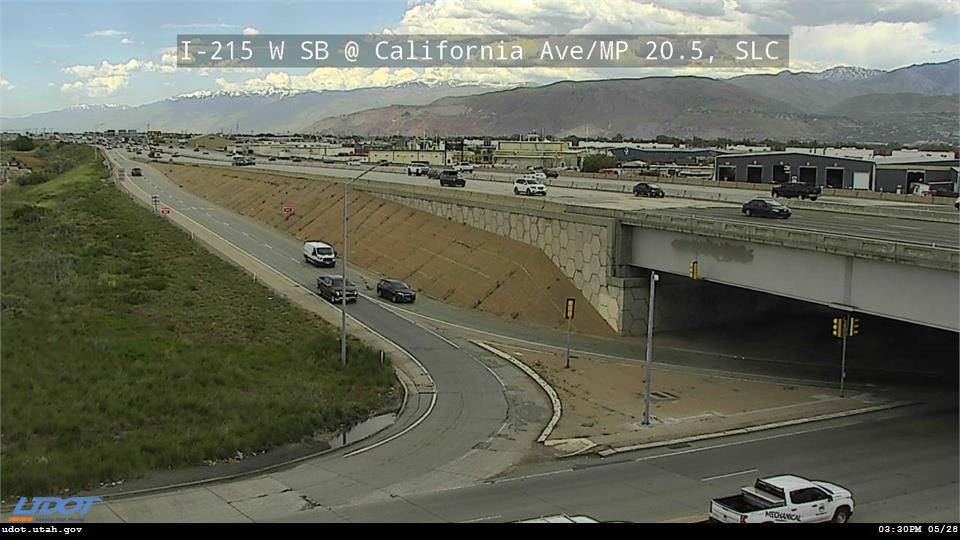 Traffic Cam I-215 W SB @ California Ave 1330 S MP 20.5 SLC