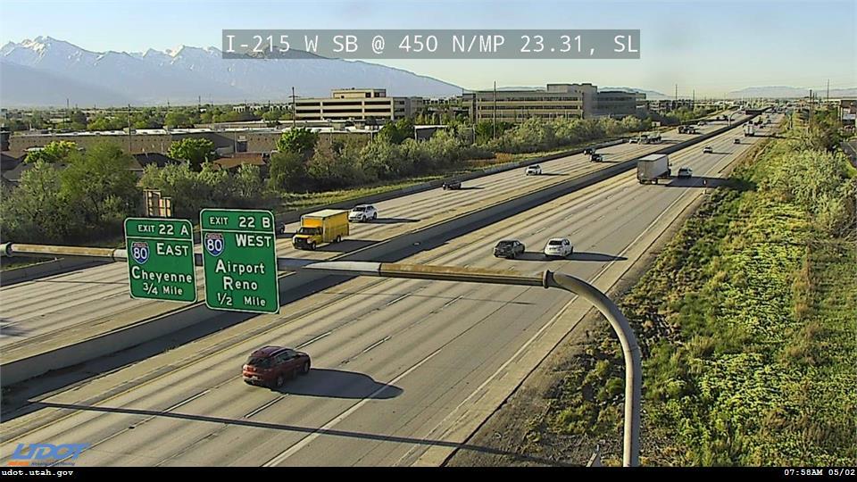 Traffic Cam I-215 W SB @ 450 N MP 23.31 SLC