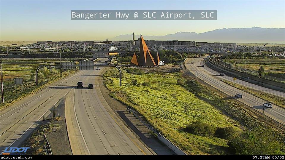 Traffic Cam Bangerter Hwy SR 154 @ SLC Airport N of I-80  MP 24.1 SLC