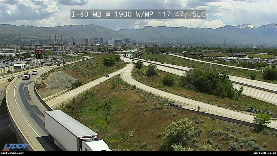 Traffic Cam I-80 WB @ 1900 W MP 117.47 SLC