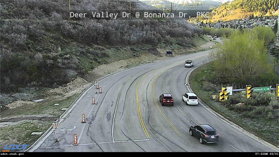 Deer Valley Dr