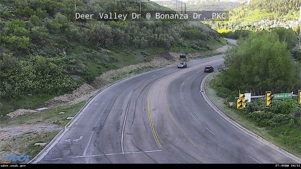 Deer Valley Dr