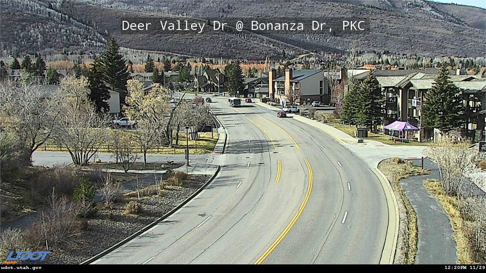Deer Valley Dr