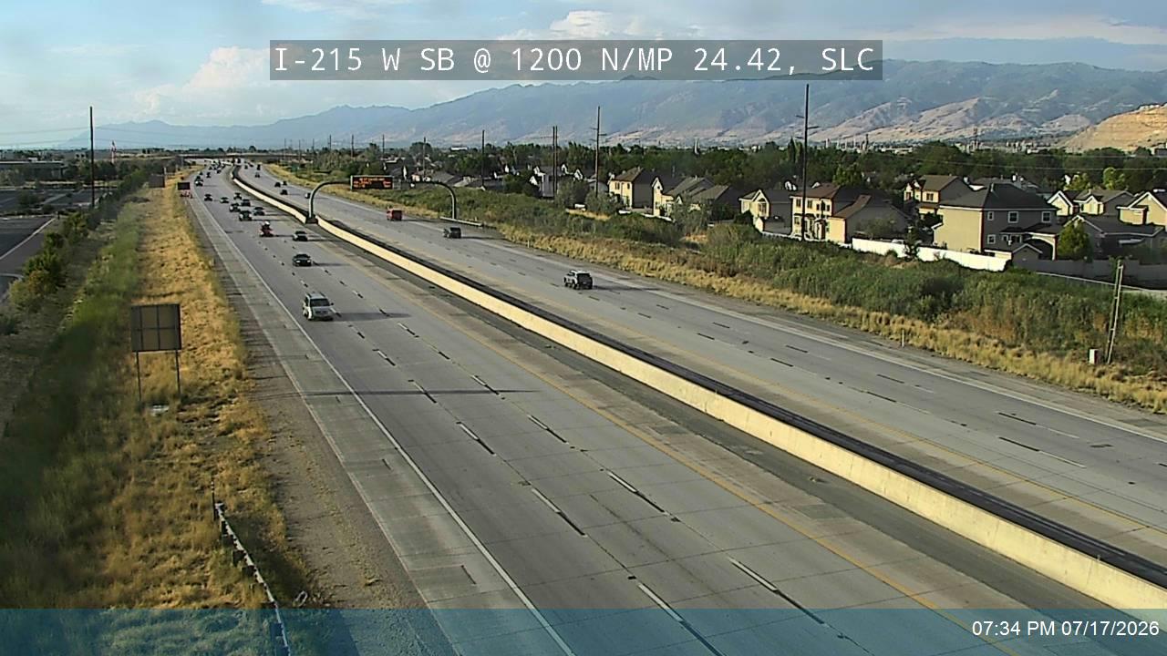 I-215 traffic camera, view south, Salt Lake City