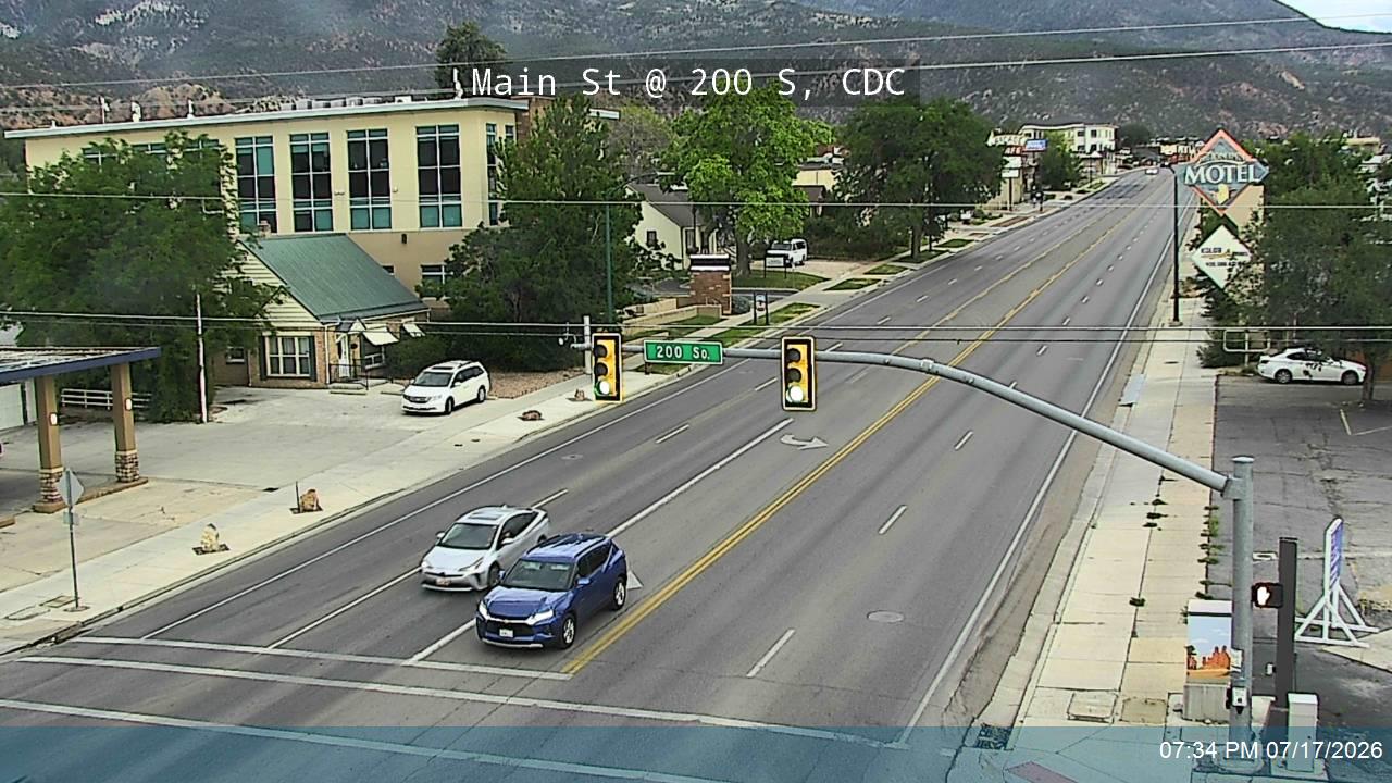 Main St traffic camera, view north, Cedar City, Utah