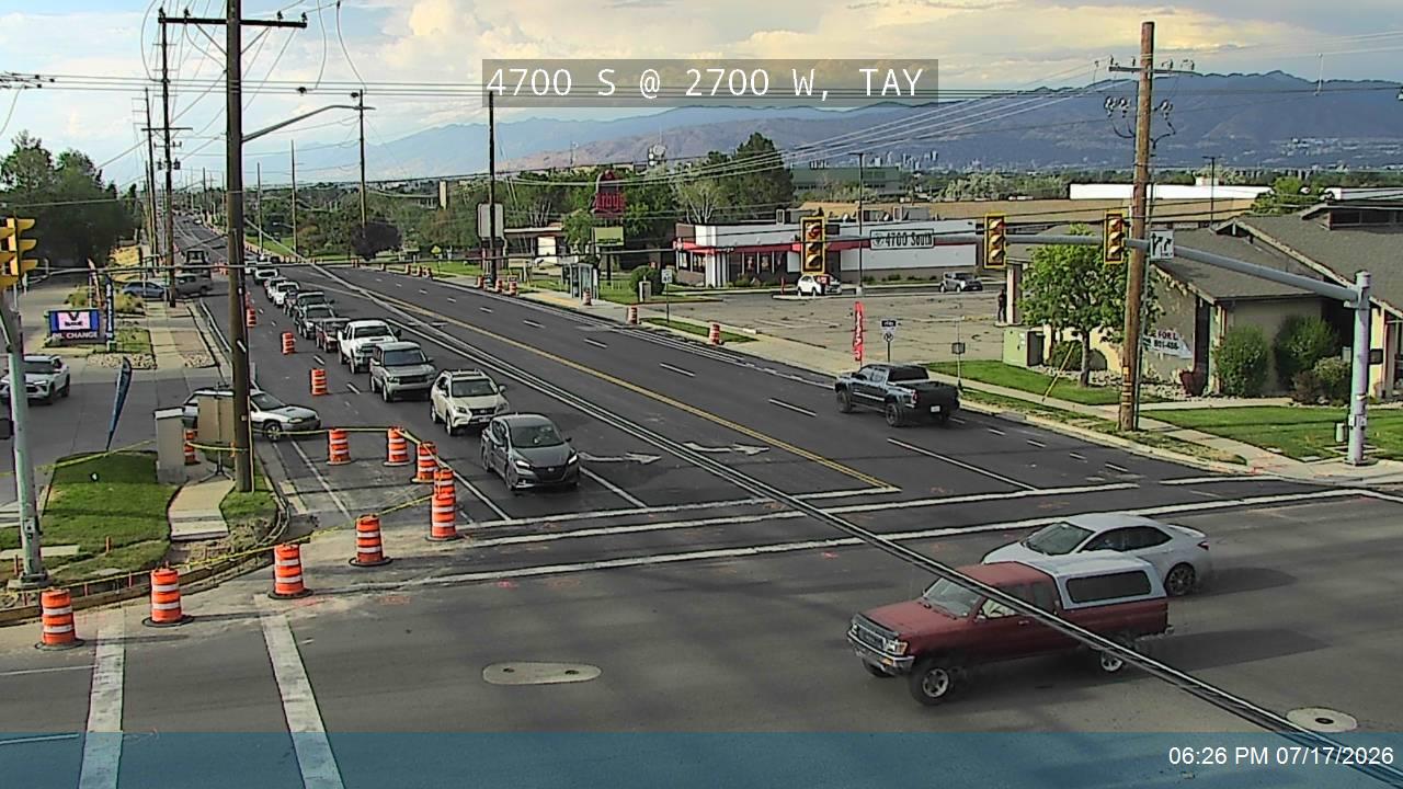 4700 S traffic camera, Taylorsville, Utah