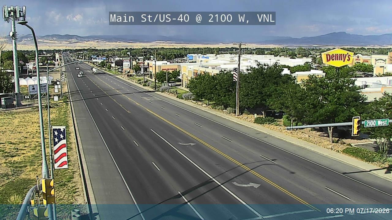 US-40 traffic camera, view south, Vernal, Utah