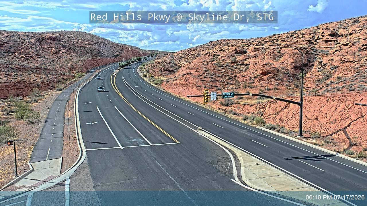 Red Hills Pkwy traffic camera, view north, St. George, Utah