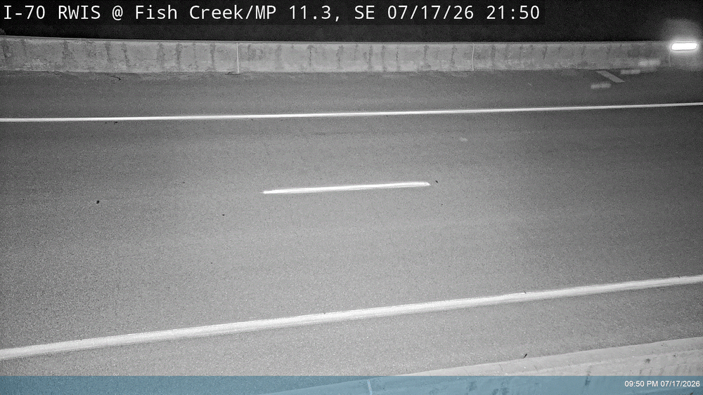 I-70 RWIS @ Fish Creek / MP 11.31, SE traffic camera, Sevier County