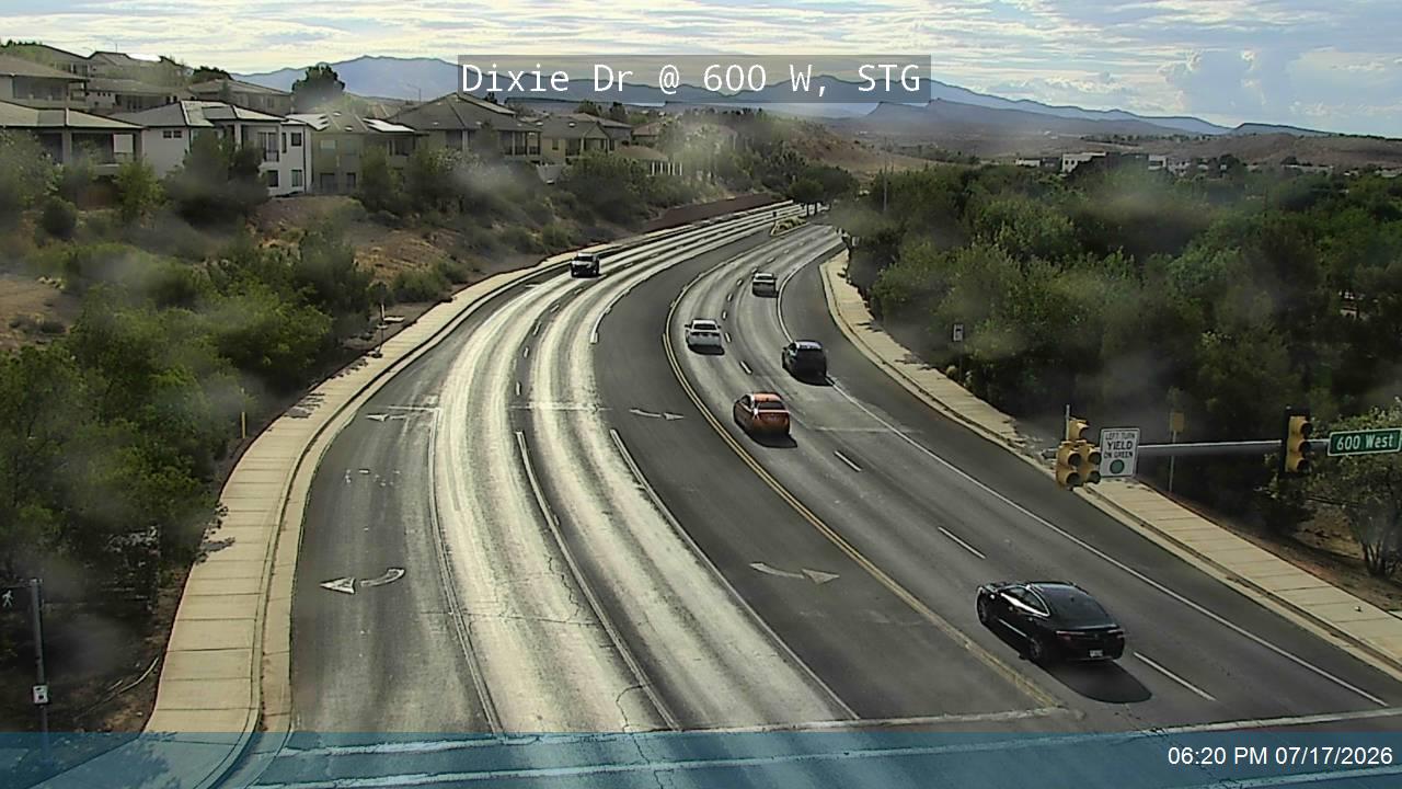 Dixie Dr traffic camera, view north, St. George, Utah