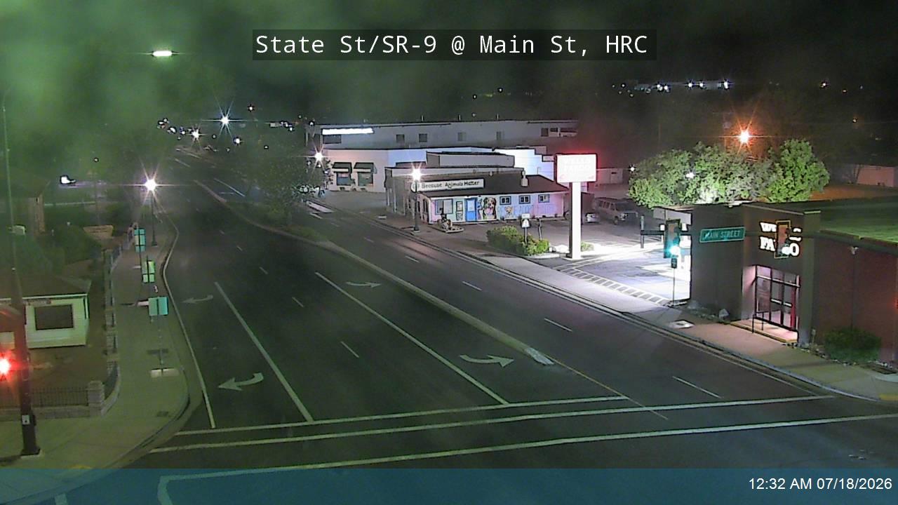SR-9 traffic camera, view east, Hurricane, Utah