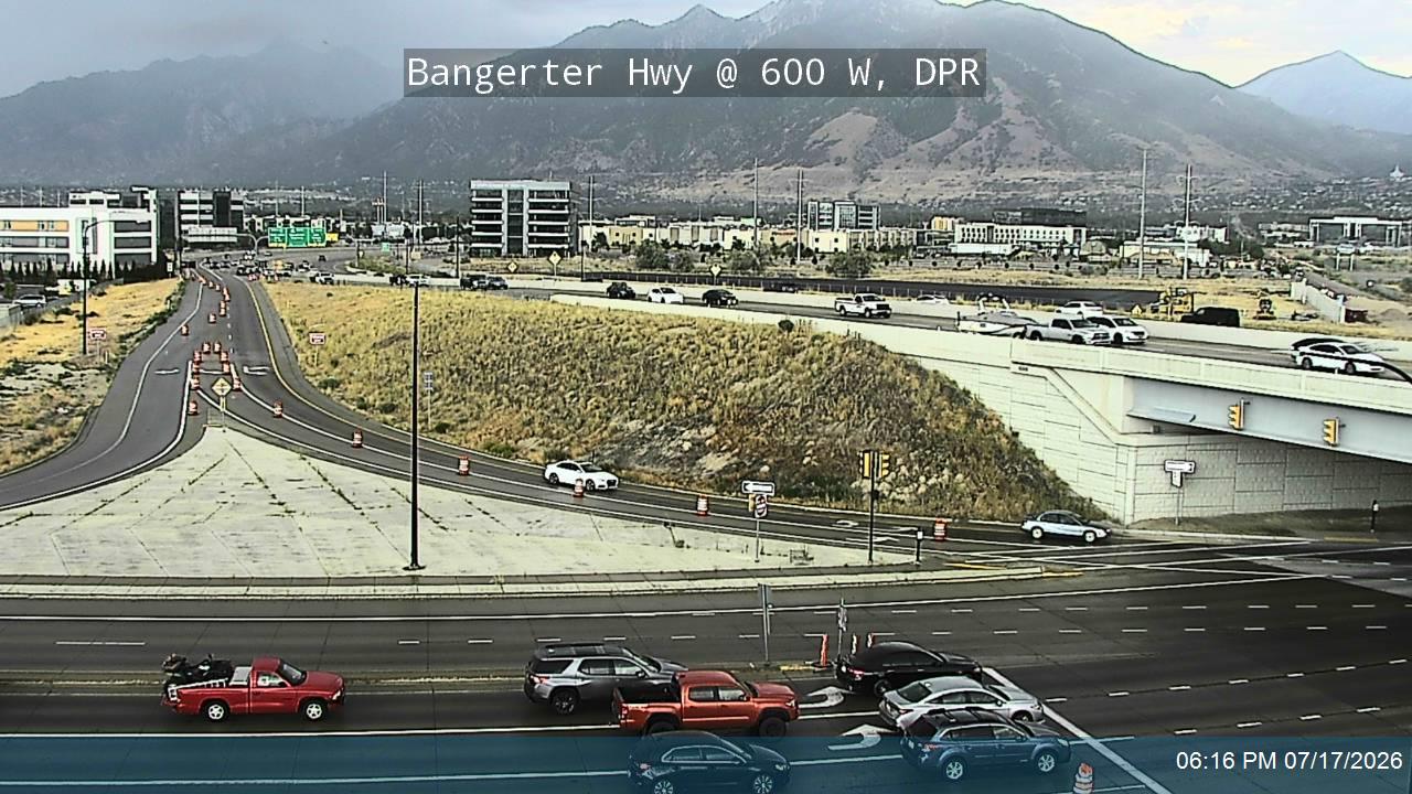 SR-154 traffic camera, Draper