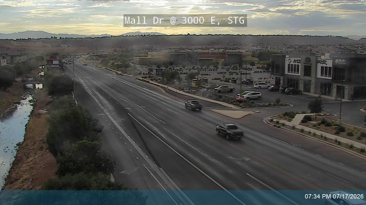 2600 S traffic camera, view east, St. George, Utah