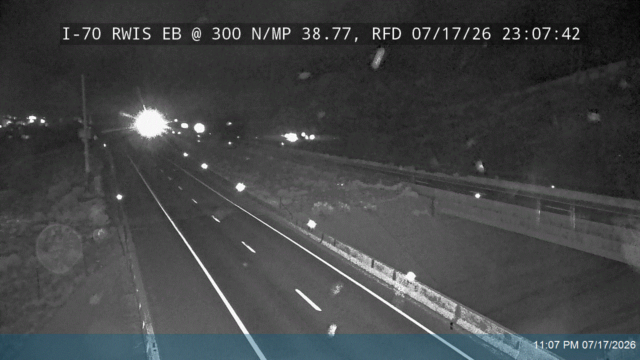 I-70 traffic camera, view east, Richfield, Utah