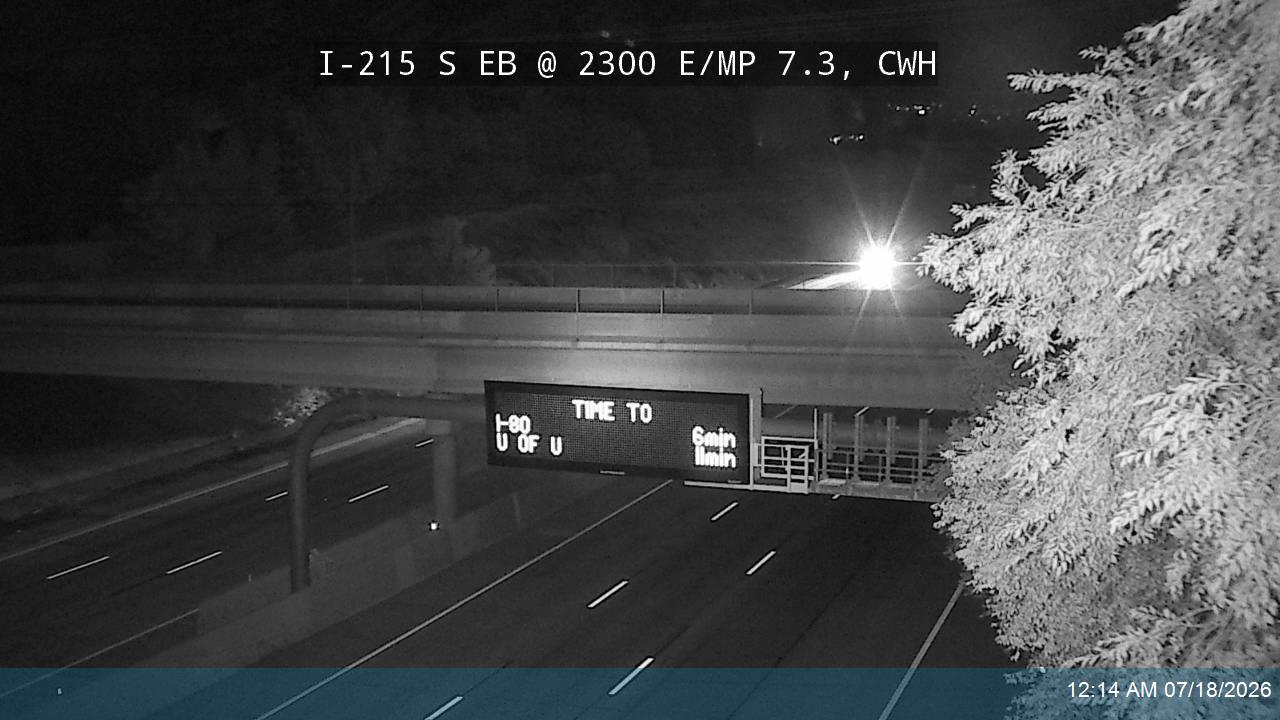 I-215 traffic camera, view east, Cottonwood Heights