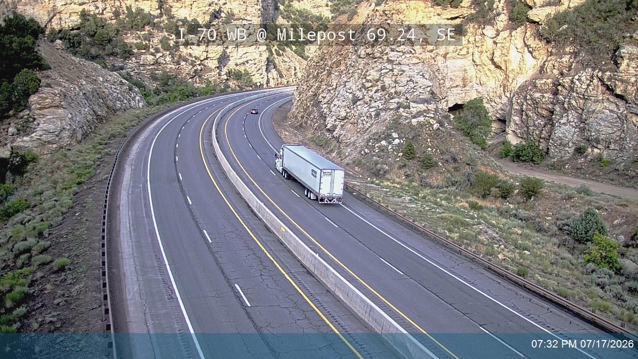 I-70 WB @ Milepost 69.24, SE traffic camera, Sevier County