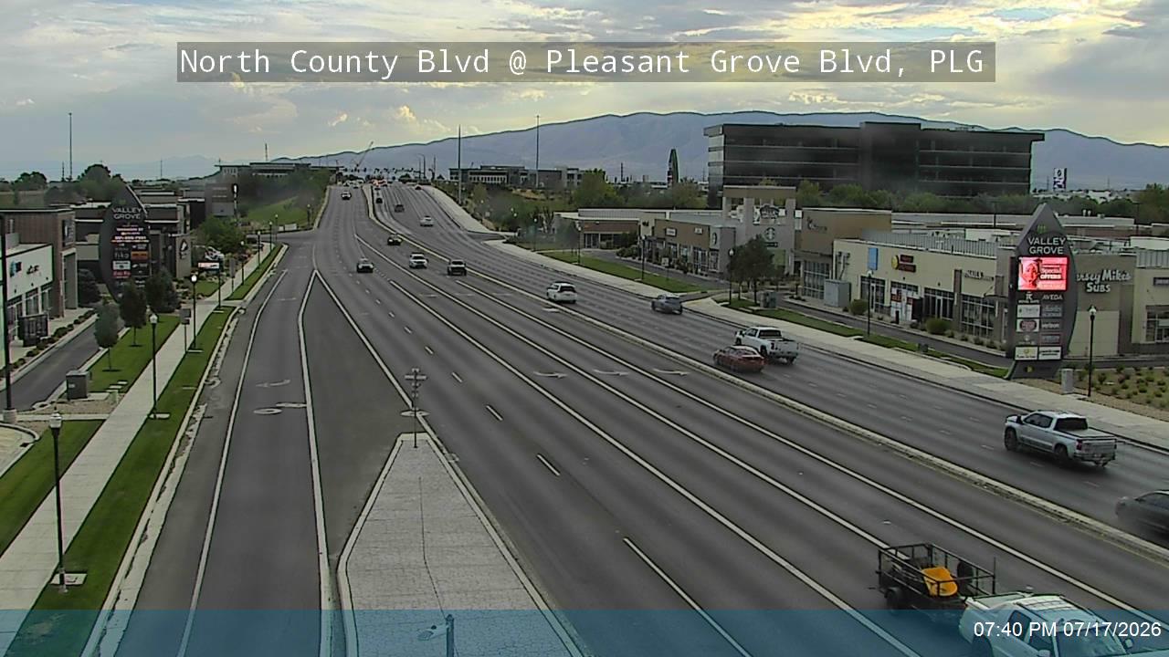 Pleasant Grove Blvd traffic camera, view south, Pleasant Grove, Utah