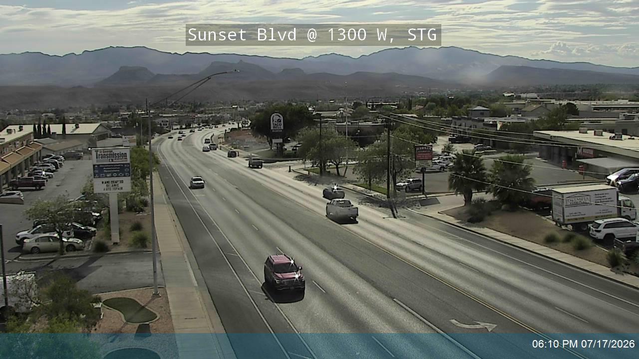 SR-8 traffic camera, view east, St. George, Utah