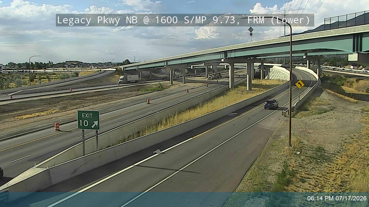 Legacy Pkwy traffic camera, view north, Farmington, Utah