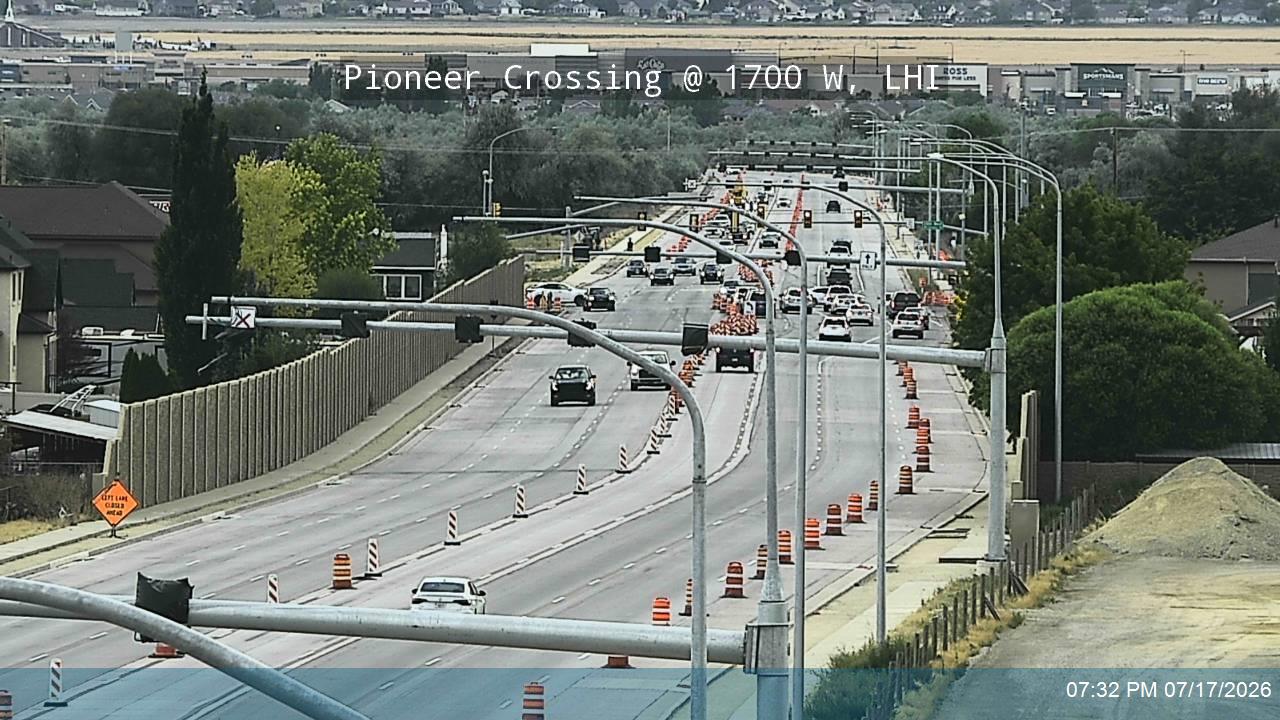Pioneer Crossing traffic camera, view north, Lehi, Utah