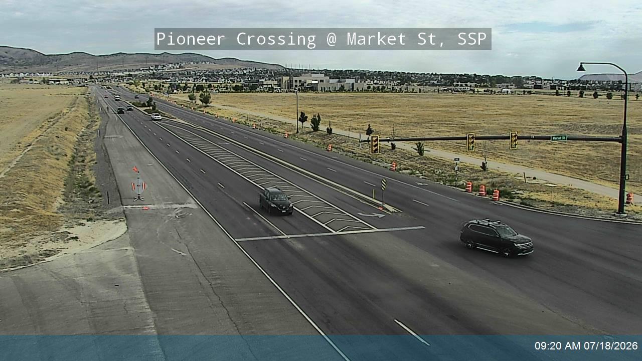 Pioneer Crossing traffic camera, view north, Saratoga Springs, Utah