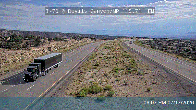 I-70 @ Devils Canyon / MP 115.71, EM traffic camera, Emery County