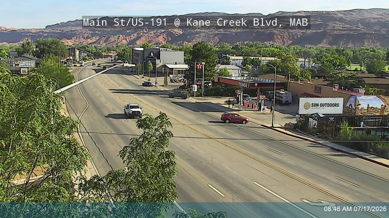 US-191 traffic camera, view north, Moab, Utah