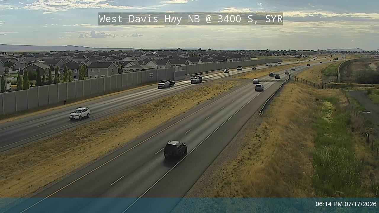 West Davis Hwy traffic camera, view north, Syracuse, Utah