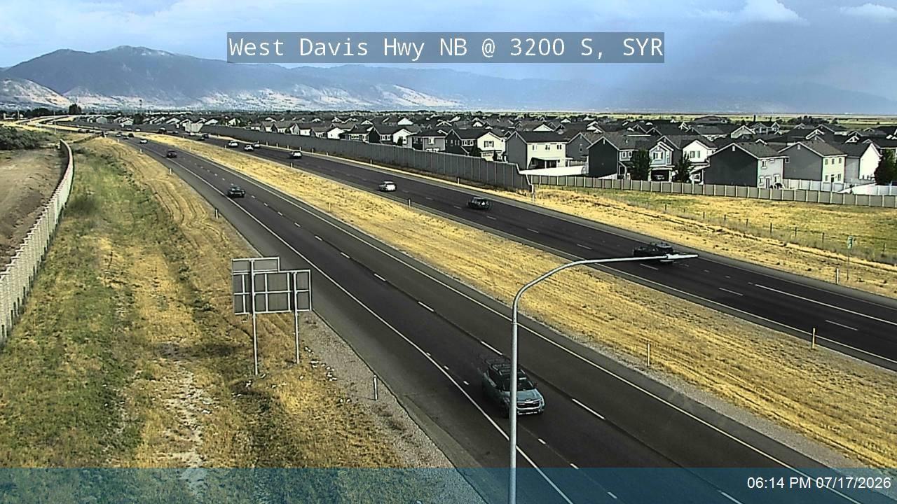 West Davis Hwy traffic camera, view north, Syracuse, Utah