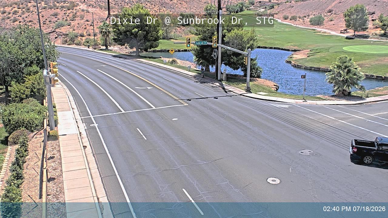 Dixie Dr traffic camera, view north, St. George, Utah
