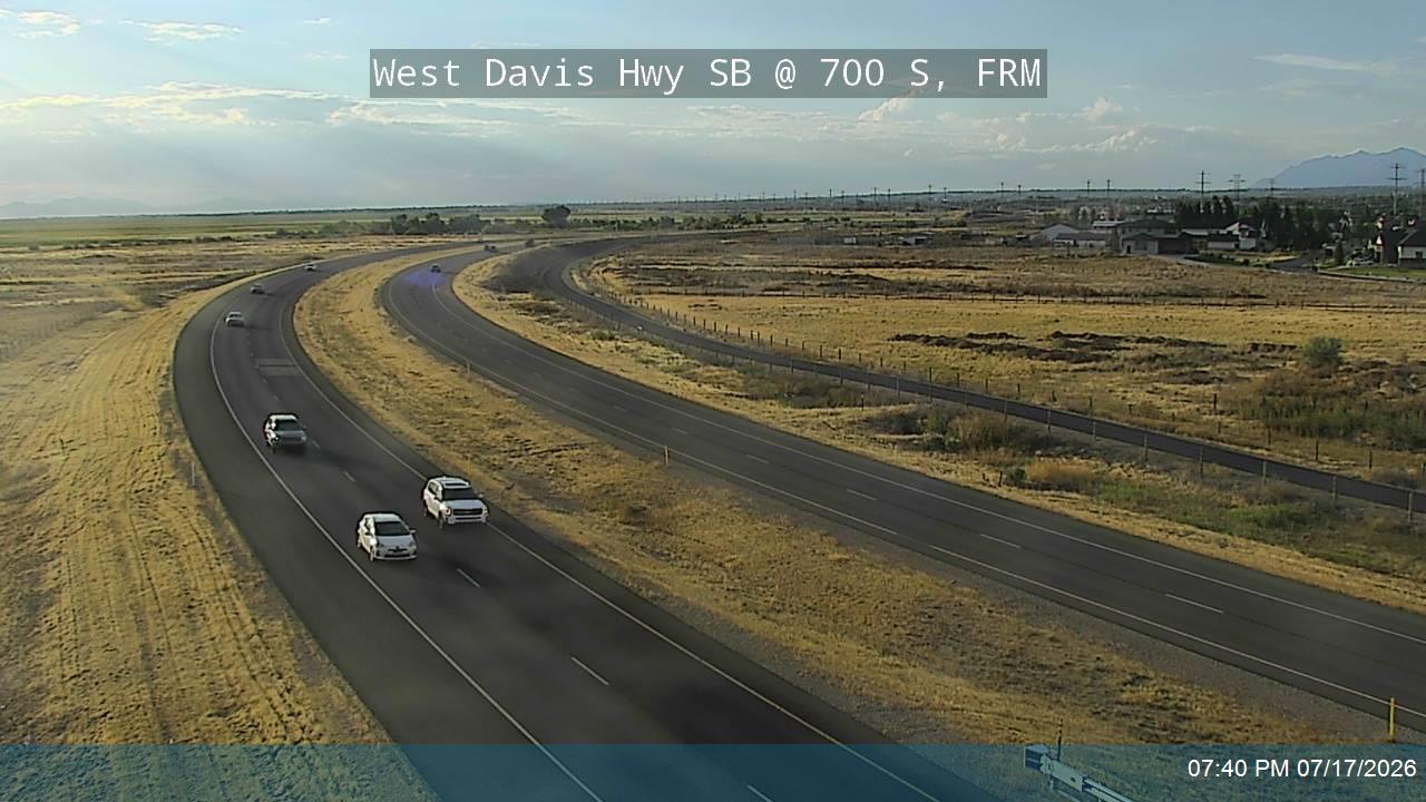 West Davis Hwy traffic camera, view south, Farmington, Utah