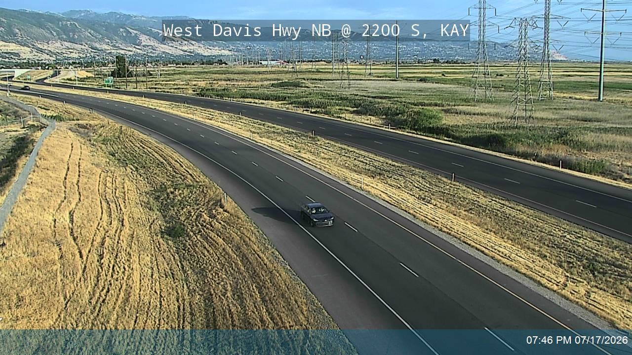 West Davis Hwy traffic camera, view north, Kaysville, Utah