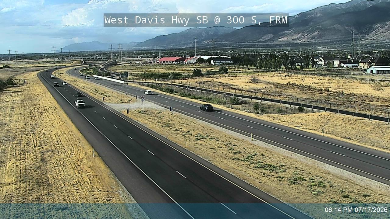 West Davis Hwy traffic camera, view south, Farmington, Utah