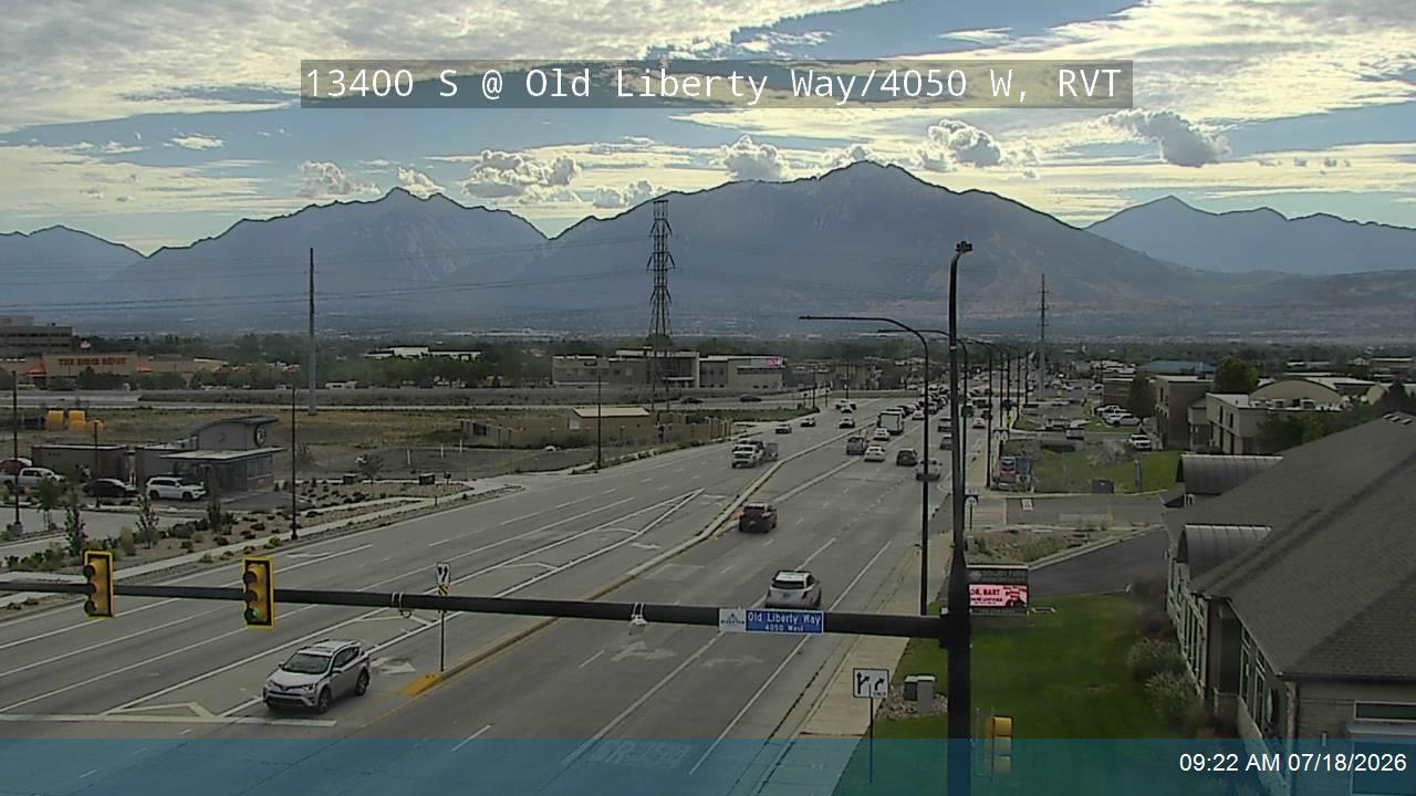 13400 S traffic camera, view east, Riverton, Utah