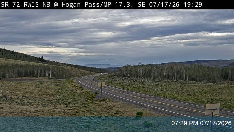 SR-72 RWIS NB @ Hogan Pass / MP 17.32, SE traffic camera, Sevier County