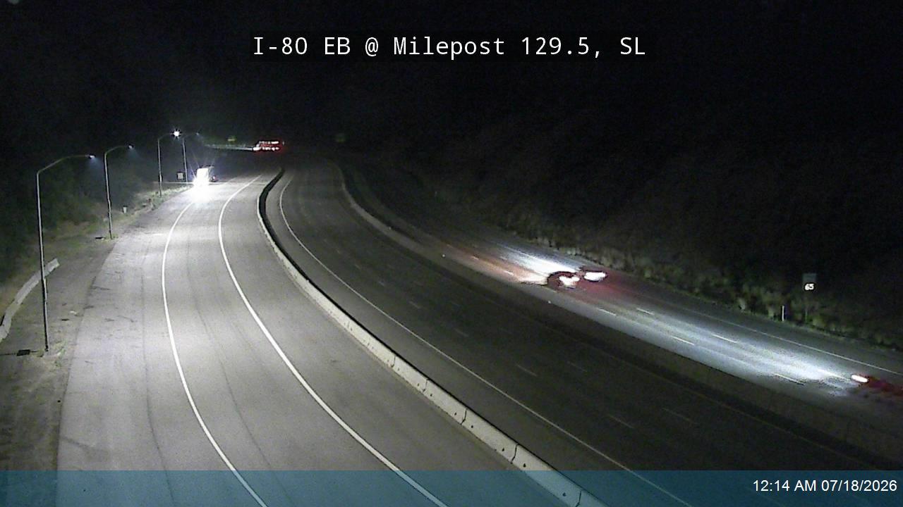 I-80 / Parleys Canyon EB @ Chain Up Area East / MP 129.5, SL traffic camera, Salt Lake County