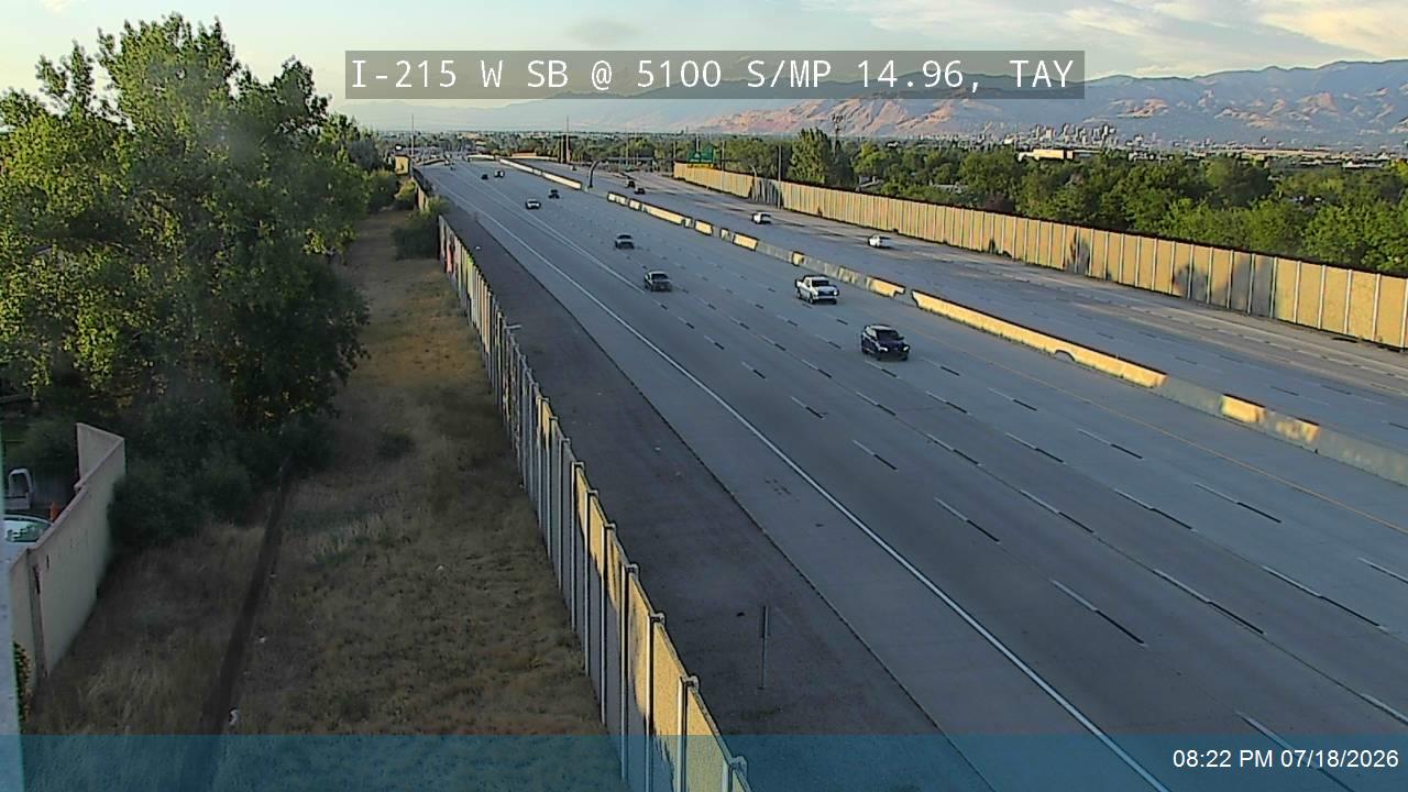 I-215 W traffic camera, view south, Taylorsville, Utah