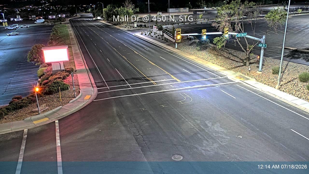 Mall Dr traffic camera, view north, St. George, Utah
