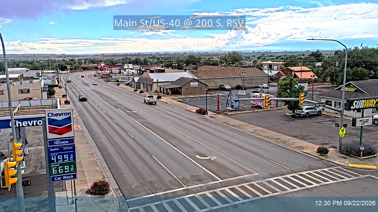 Main St / US-40 @ 200 S, RSV