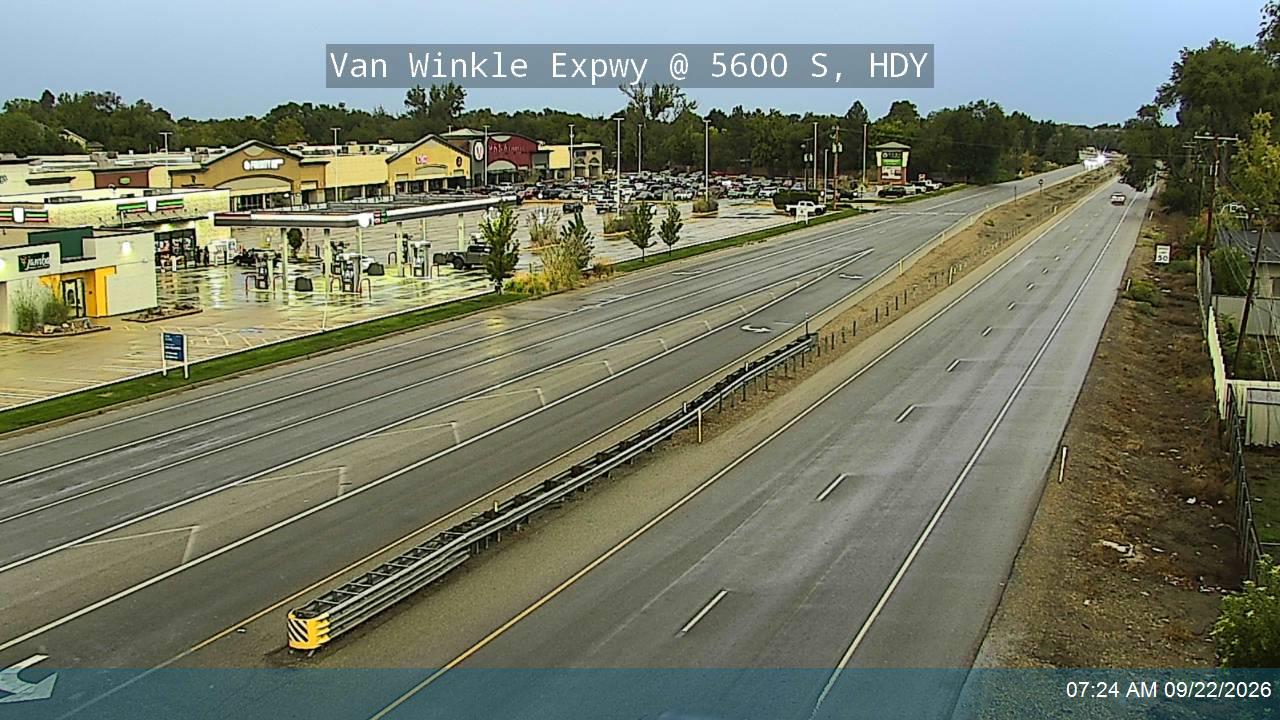 Van Winkle Expwy / SR-152 @ 5600 S, HDY