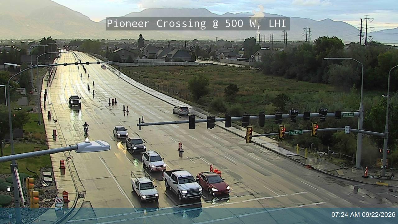 Pioneer Crossing / SR-145 @ 500 W, LHI