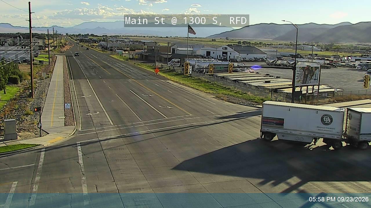 Main St / SR-118 / SR-120 @ 1300 S / SR-120, RFD
