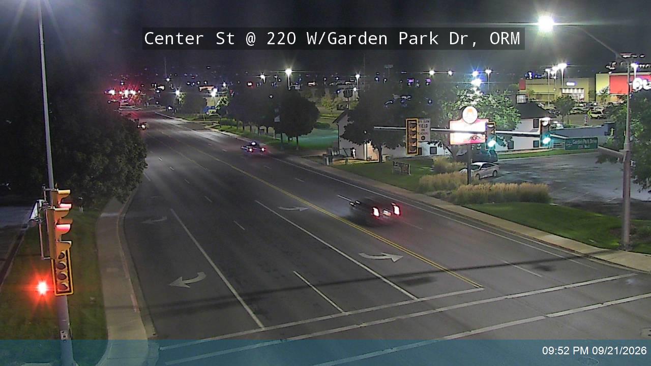 Center St @ 220 W / Garden Park Dr, ORM