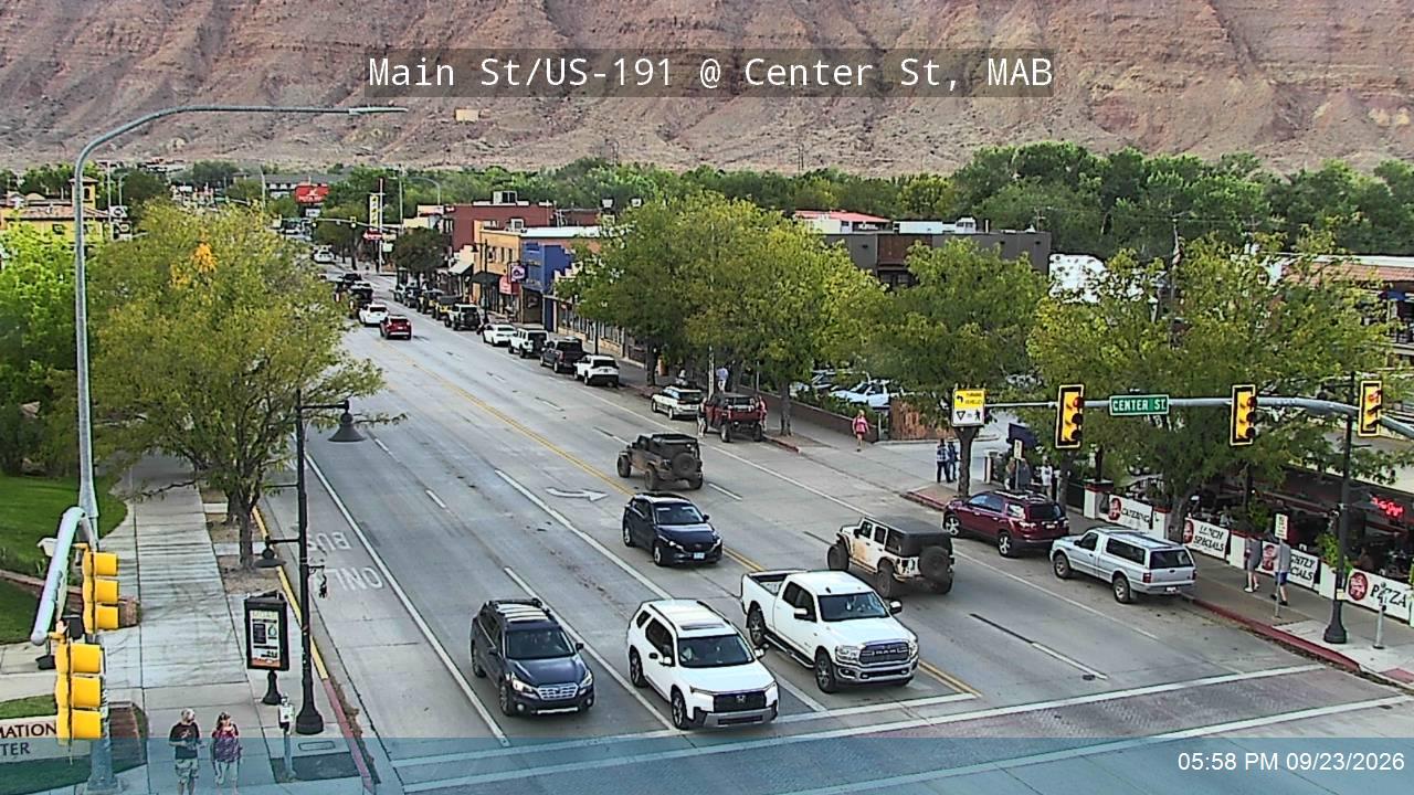 Main St / US-191 @ Center St, MAB